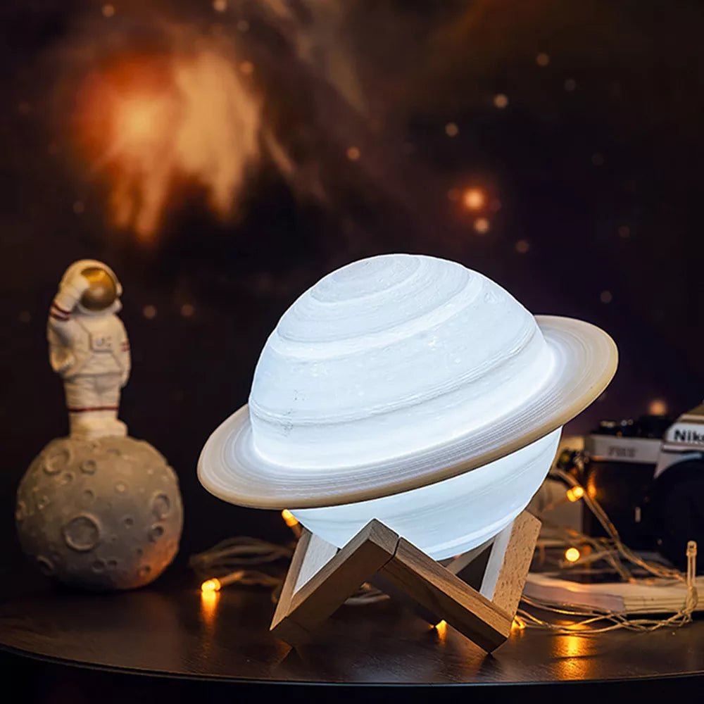 Lampa de veghe Saturn cu telecomanda, 16 culori, senzor atingere, alimentare USB, 15cm - Diversico